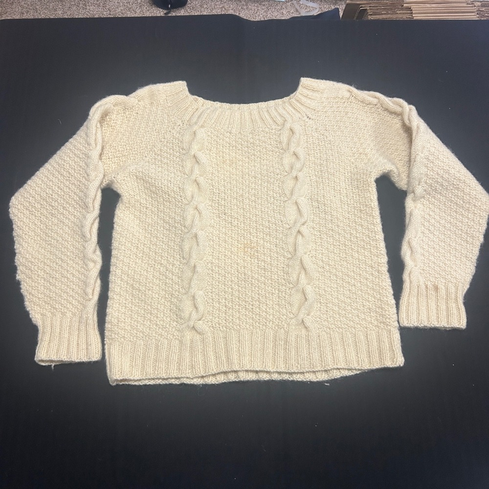 Vintage Handmade 100% Wool Chunky Cable Knit Sweater Cream Women Large